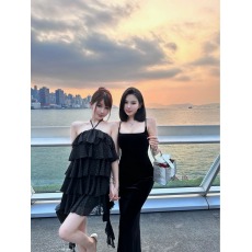 批发woppei 夏季挂脖拼接设计感立体显瘦Blumarin*黑色波点蛋糕连衣裙