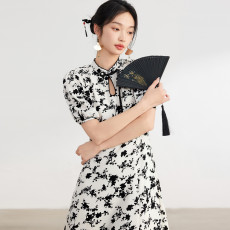 批发2025年休闲百搭复古改良旗袍收腰超修身显瘦女士<b class='q'>连衣裙</b>