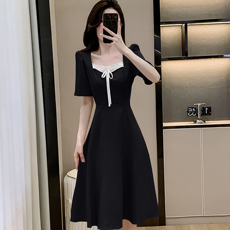 PF11358# 赫本风法式黑色方领连衣裙设计感小众小个子长裙气质显瘦小黑...