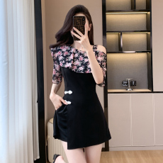 批发实拍2026<b class='q'>夏季</b>新款气质时尚印花雪纺拼接洋气显瘦上衣+短裤两件套