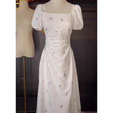 森子欧货夏季法式高级感名媛气质设计感显瘦轻熟御姐风白色连衣裙
