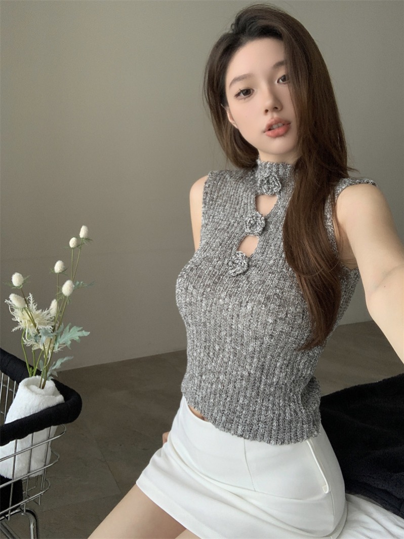 실사 정가 부드러운 핫걸 디자인 센스 3 차원 꽃 스탠드 칼라 몸매 가꾸기 슬림해 보이는 홀로우 아웃 민소매 니트 조끼