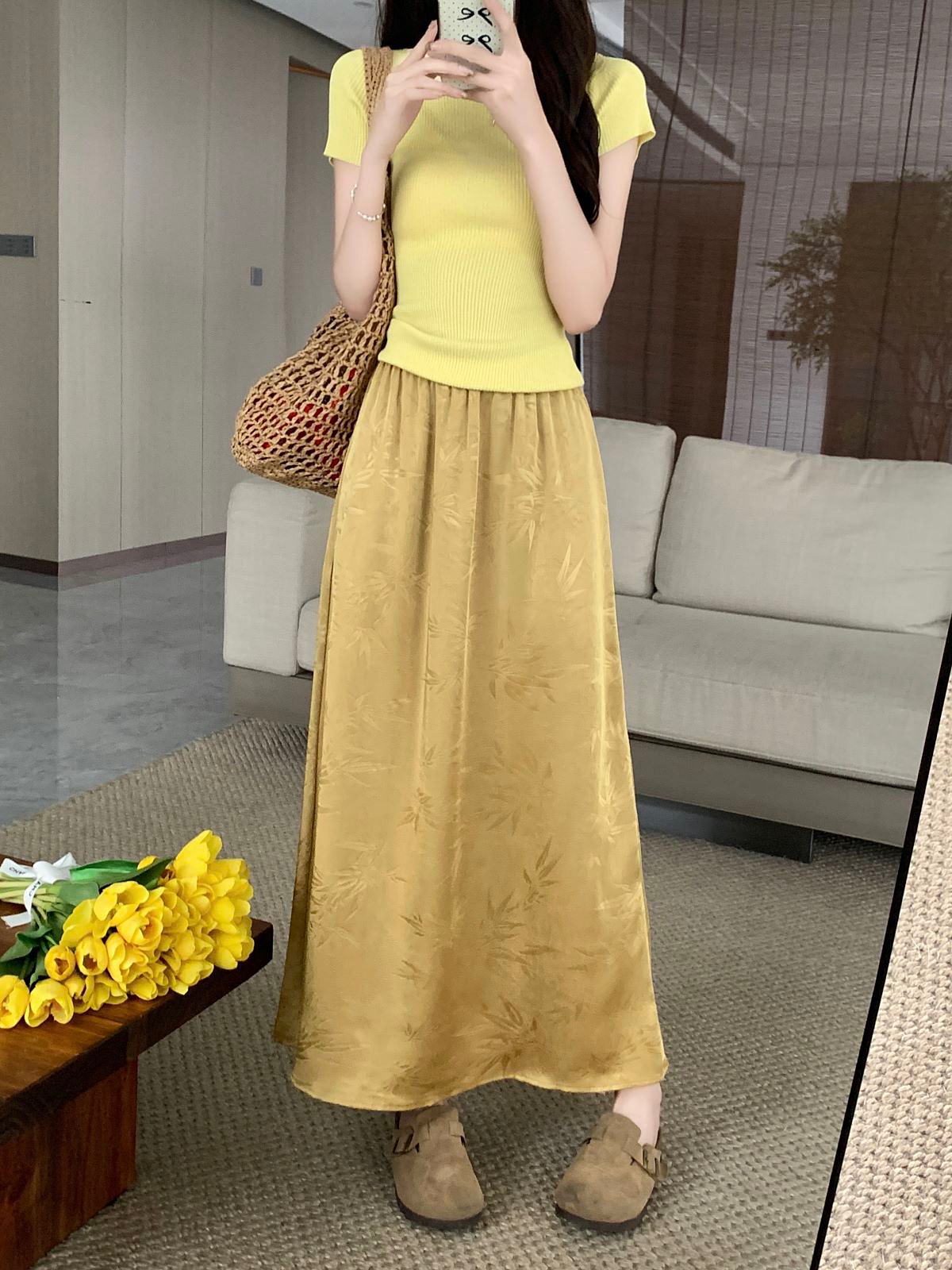 Real shot and real price Summer high-end satin print retro drape skirt for women high-waisted and slim A-line long skirt