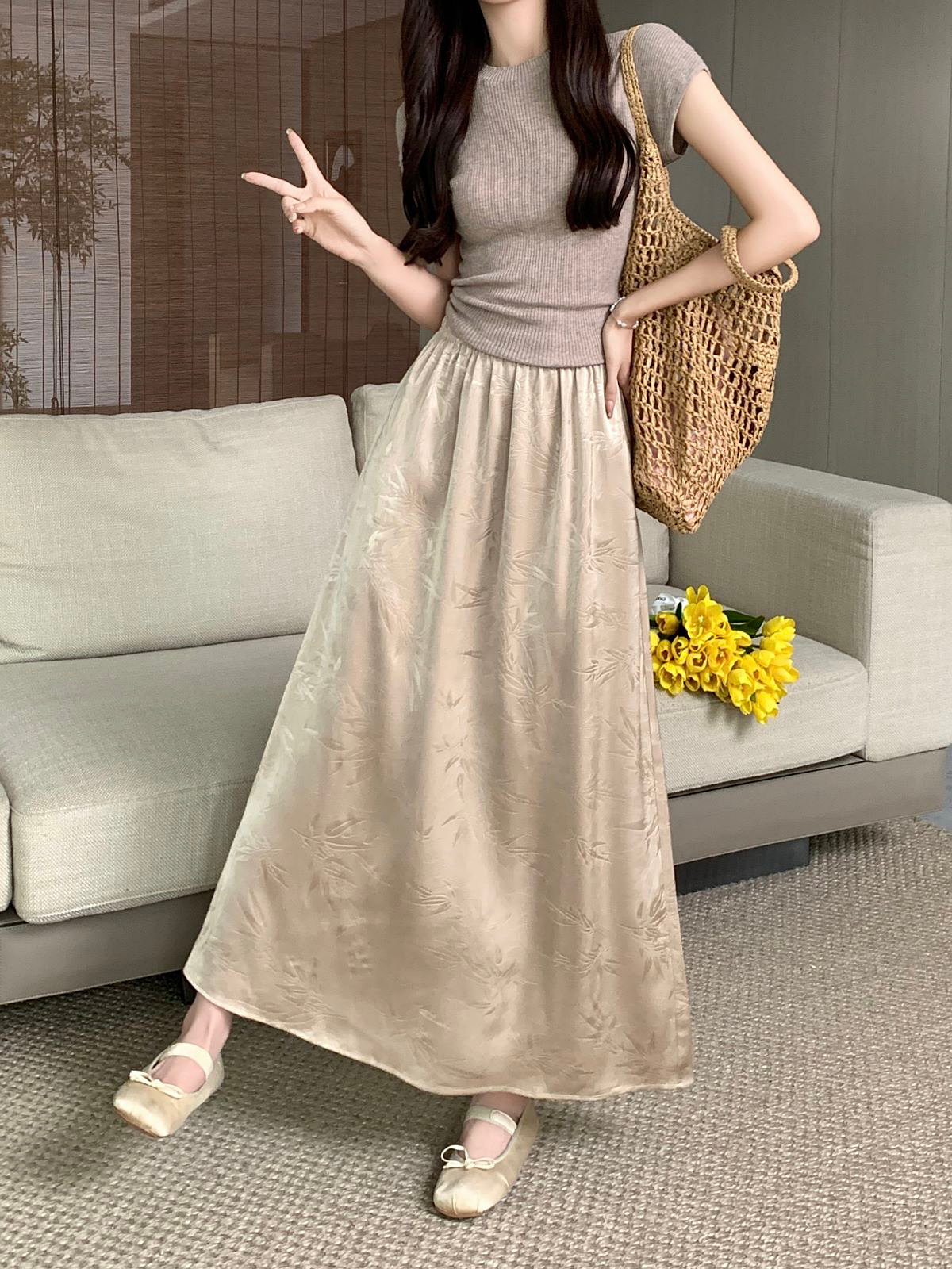 Real shot and real price Summer high-end satin print retro drape skirt for women high-waisted and slim A-line long skirt