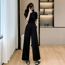 批发别致高级感气质连衣<b class='q'>裤</b>女神范收腰显瘦阔腿长<b class='q'>裤</b>设计感连身<b class='q'>裤</b>夏