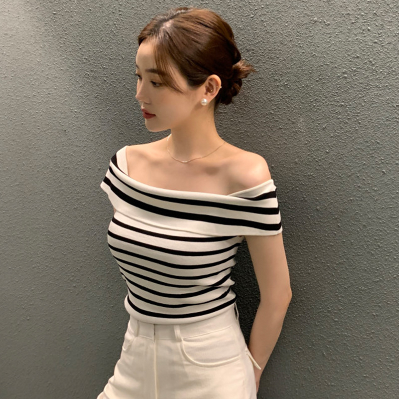 PF7372#韩国chic夏季气质小性感一字领露肩修身显瘦条纹短袖针织衫上衣女
