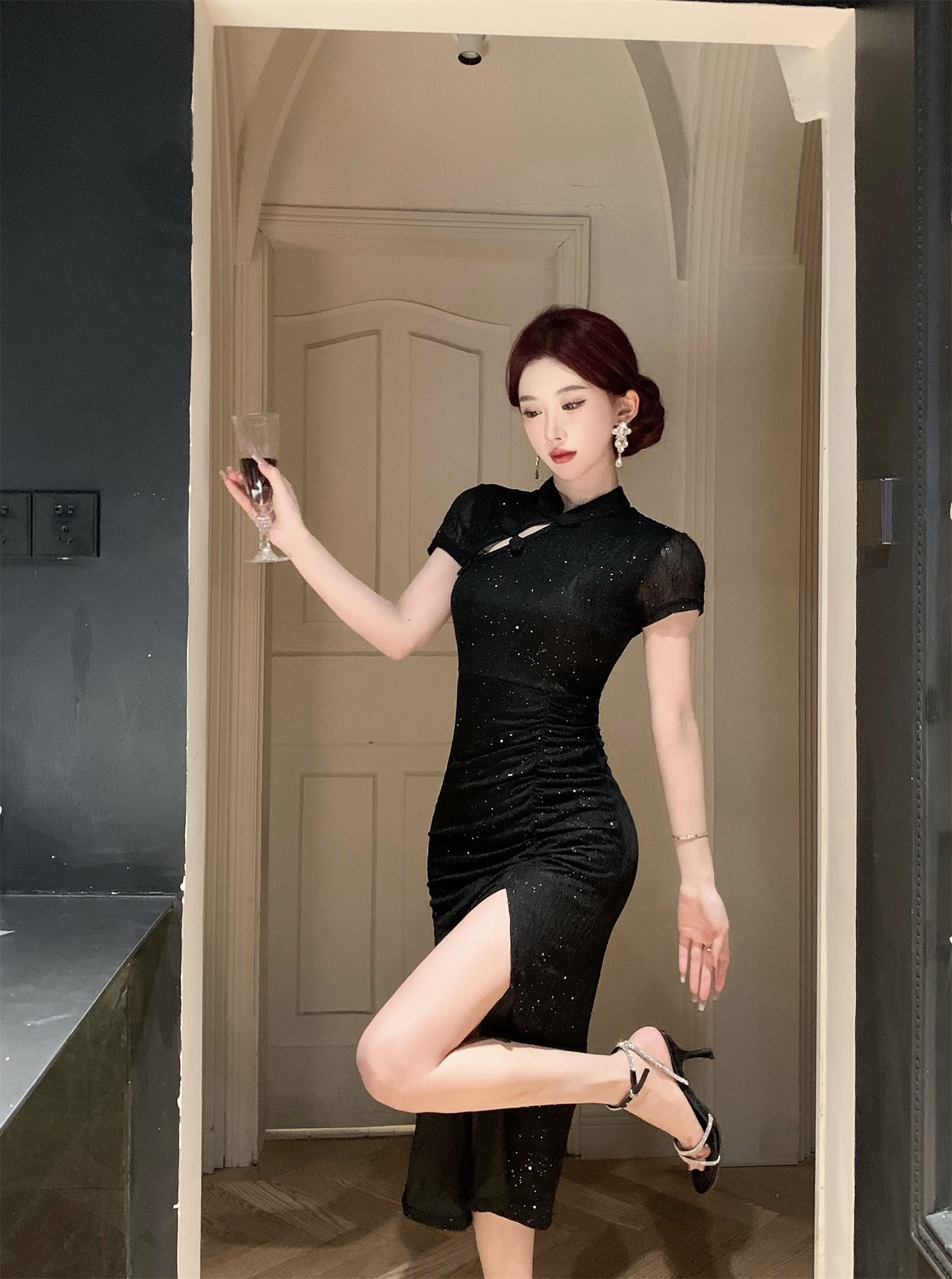 实拍视频 新款复古民国风改良旗袍亮片提花开叉中长款褶皱连衣裙