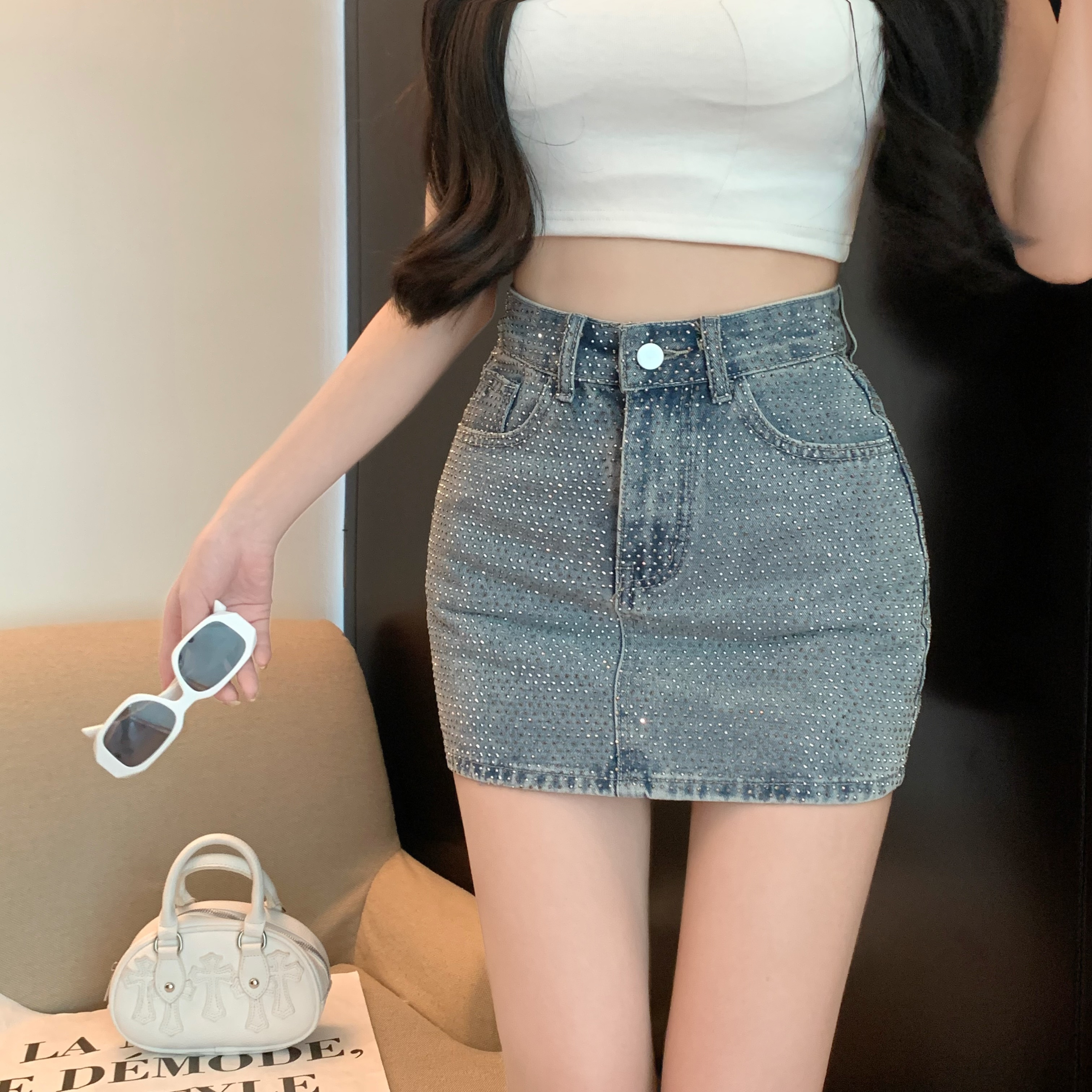 Real shot!  Fashionable sparkling diamond denim skirt for women summer hot high waist slim hip skirt short skirt trendy