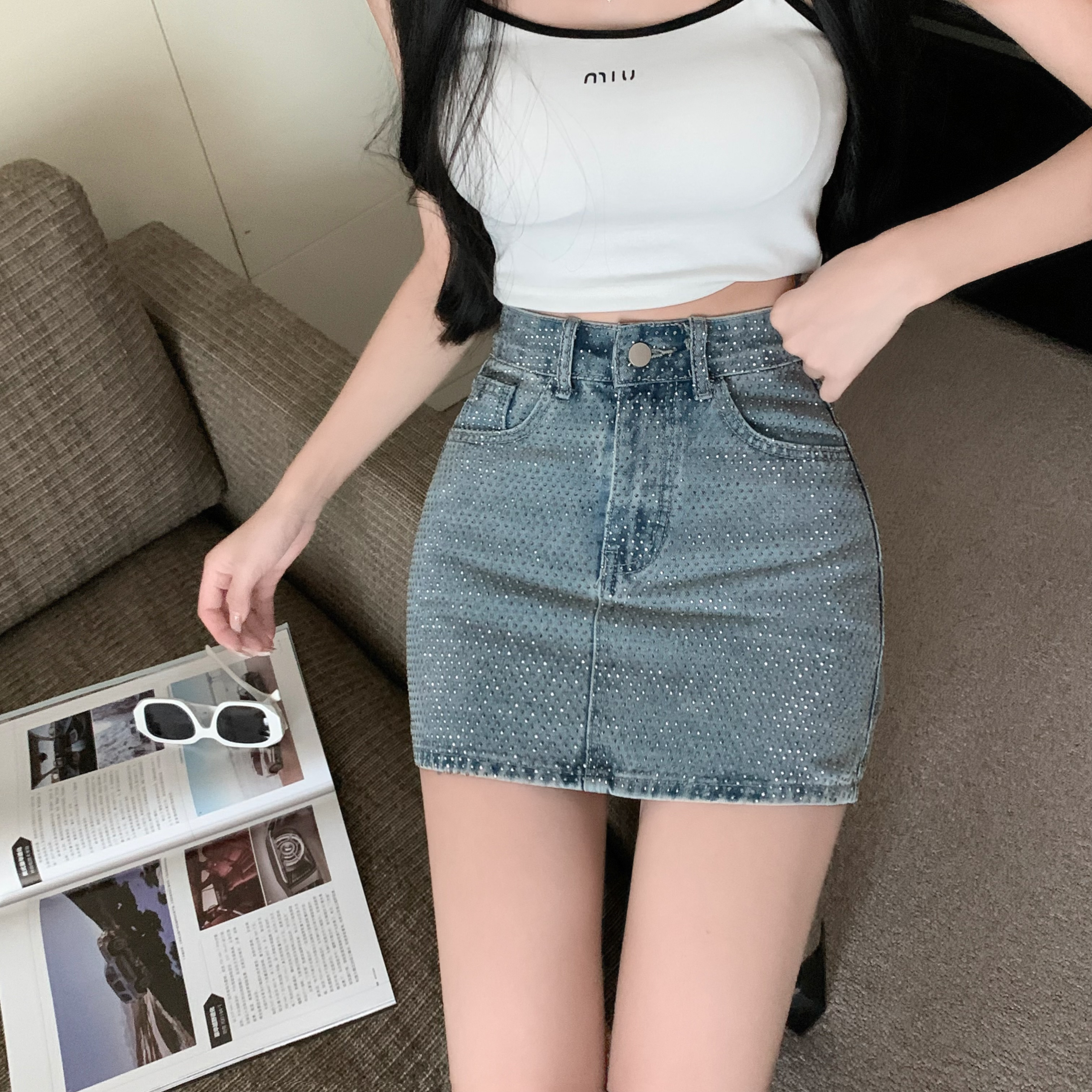 Real shot!  Fashionable sparkling diamond denim skirt for women summer hot high waist slim hip skirt short skirt trendy