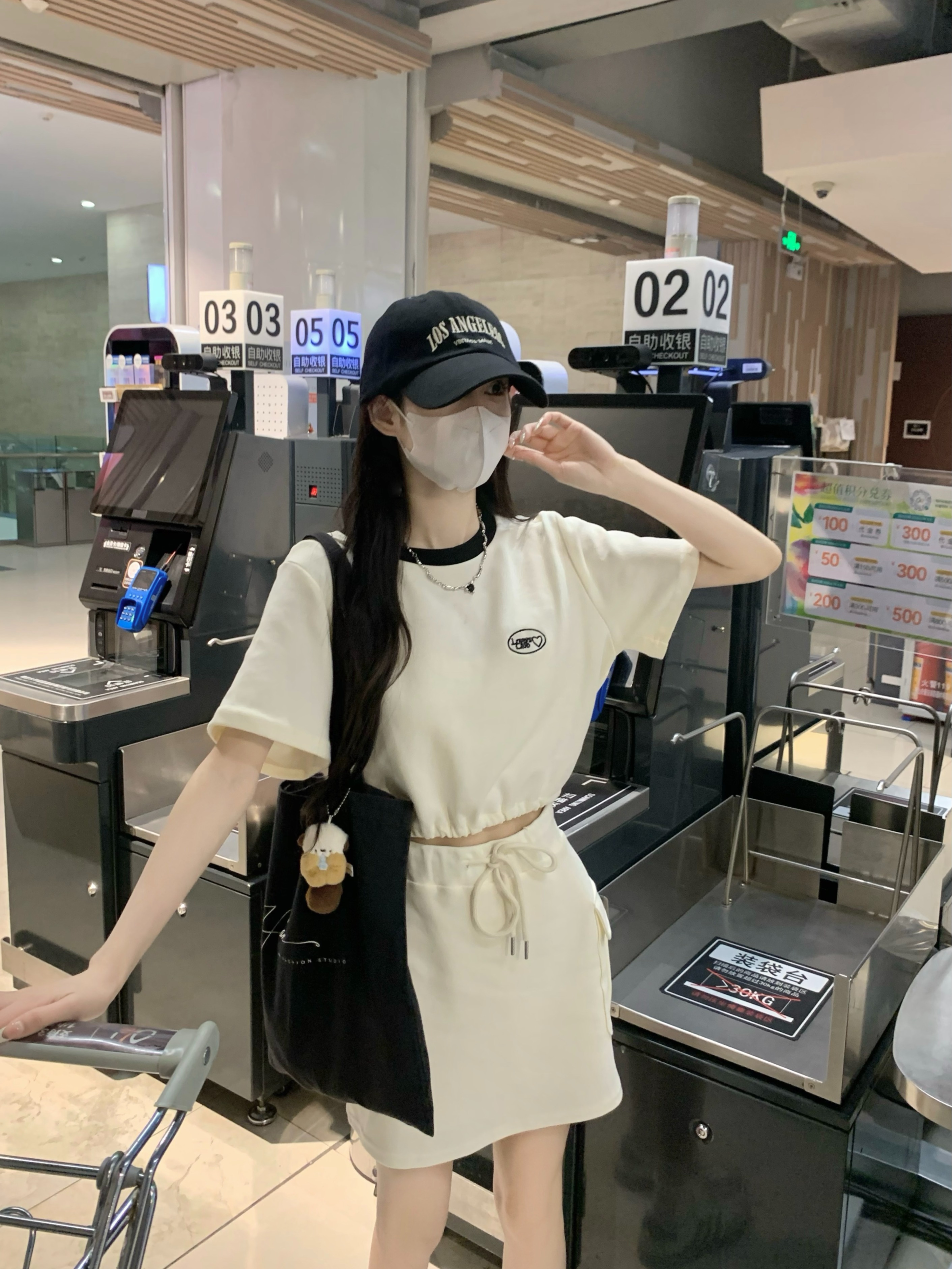 FA24672# 设计感心机休闲后背接空短袖拼色气质上衣工装休闲短裙 服裝批發女裝批發服飾貨源
