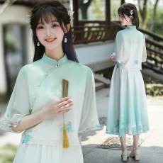 批发实拍新中式国风复古改良旗袍印花上衣两件套仙气复古文艺少女套装