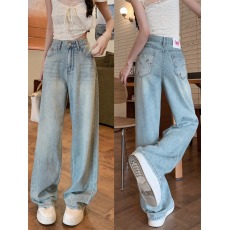 批发实拍大码洋气刺绣碎花蝴蝶皮牌设计<b class='q'>牛仔裤</b>水洗复古直筒阔腿拖地裤