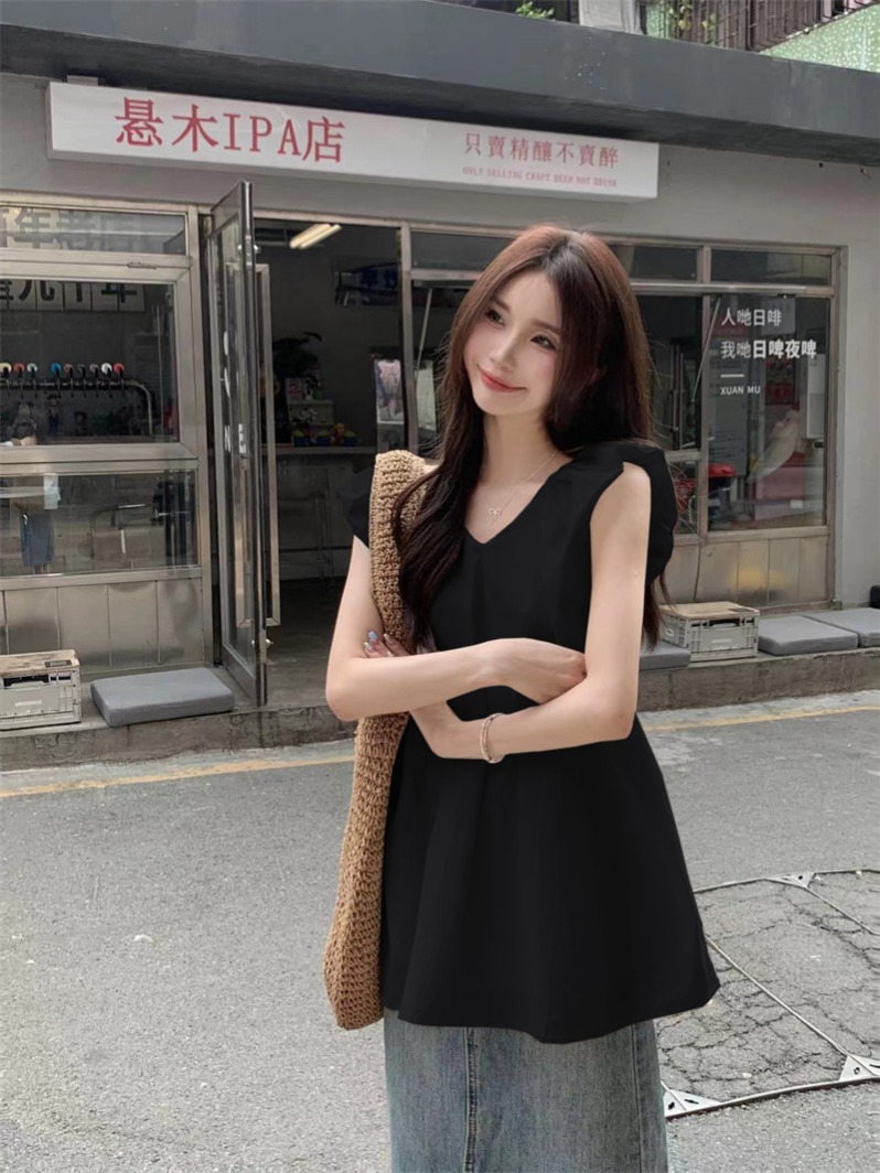 2024 summer mid-length v-neck Korean style loose age-reducing back strap small flying sleeve top shirt real shot