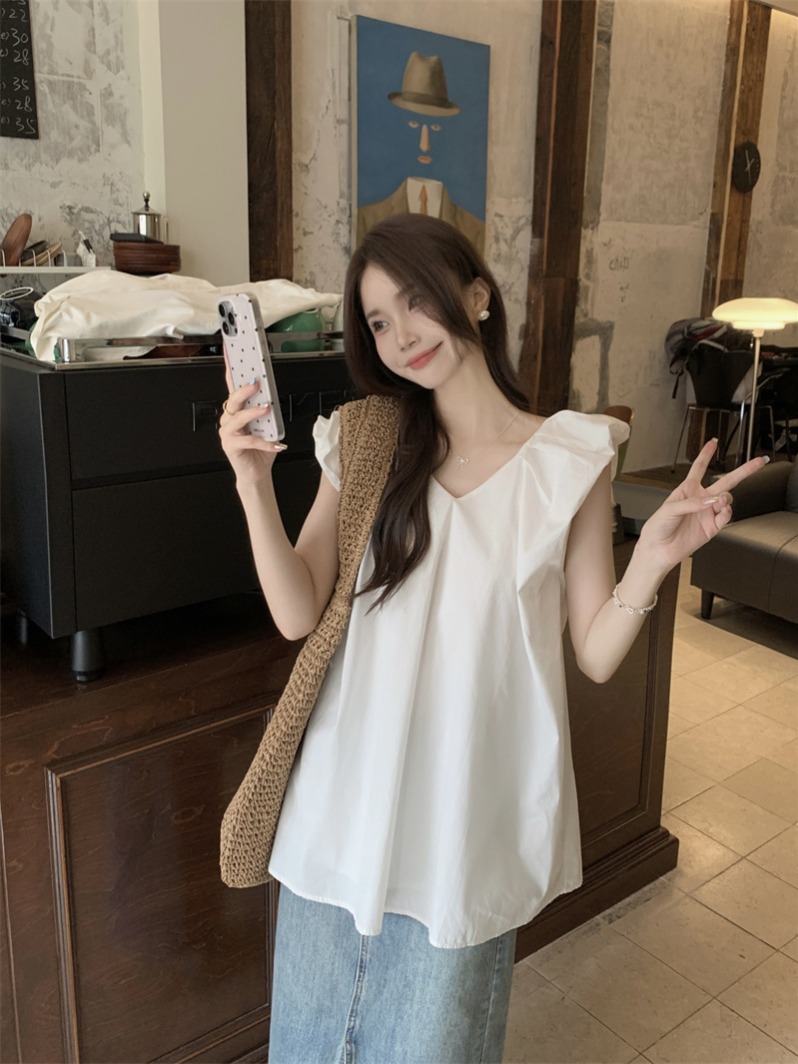 2024 summer mid-length v-neck Korean style loose age-reducing back strap small flying sleeve top shirt real shot