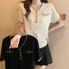 批发2026夏季新款V领拼色冰丝<b class='q'>针织衫</b>上衣大码女装<b class='q'>宽松</b>正肩短袖T恤