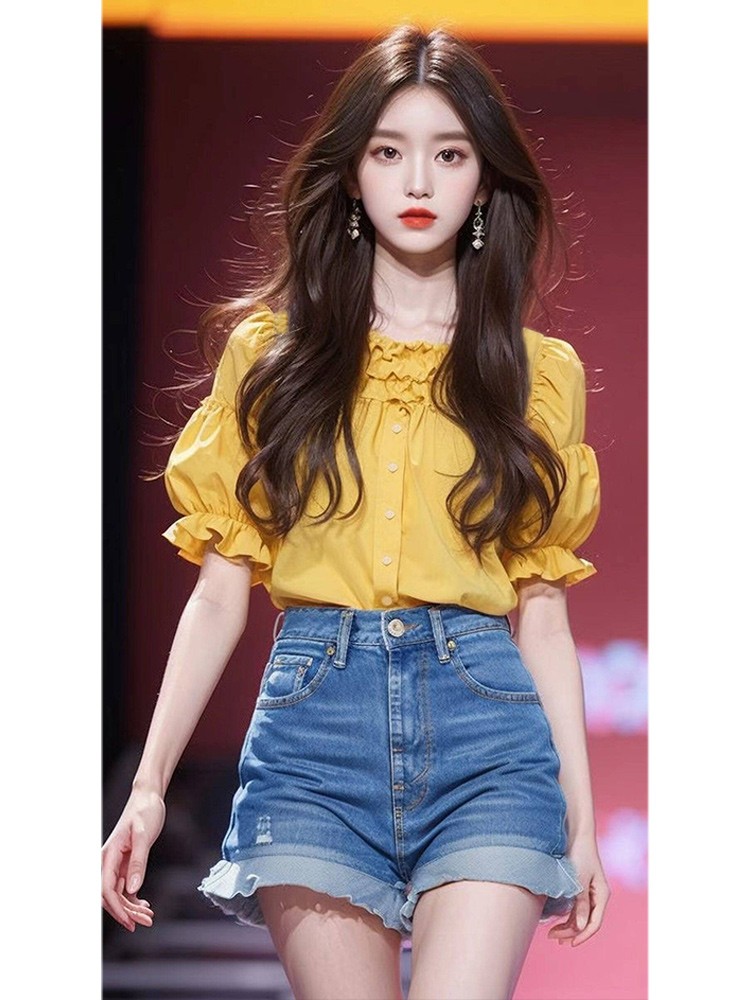 셔츠 2026 년 새로운 여성 의류 고유 한 아름다운 작은 셔츠 황색 프릴 패치워크 거품 소매 반팔 셔츠 여름