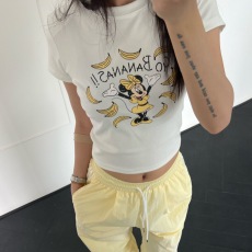 批发<b class='q'>米奇</b>香蕉印花百搭短袖<b class='q'>T</b><b class='q'>恤</b>