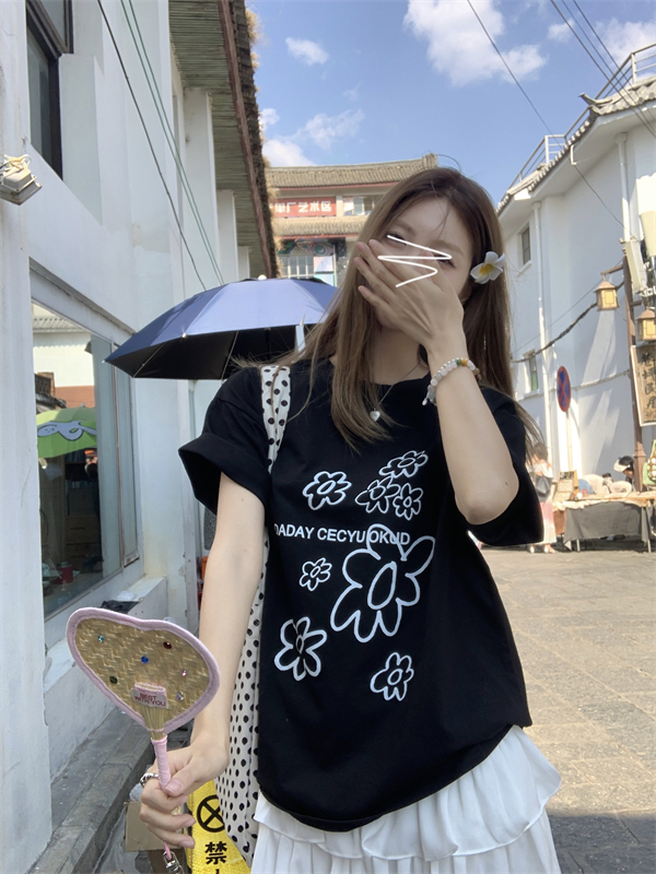 LN30412# 韩系chic素描花朵印花短袖宽松短袖T恤 服裝批發女裝批發服飾貨源