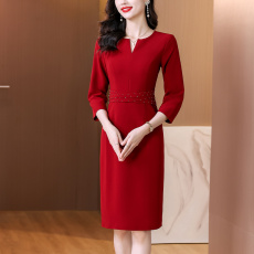 批发酒红色喜婆婆婚宴装<b class='q'>连衣裙</b>女2026春秋新款<b class='q'>高档</b>气质结婚回门礼服裙