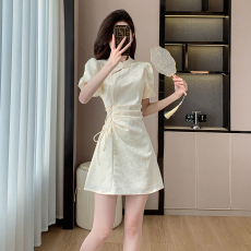 批发2026改良旗袍女夏季提花轻国风年轻款<b class='q'>女装</b>新中式连衣裙