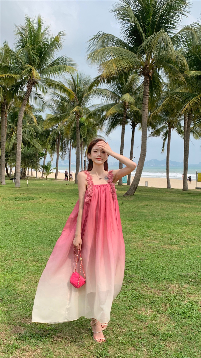PF8597#夏新款度假沙滩长裙海边粉色渐变吊带长裙立体花朵女裝貨源服裝批發