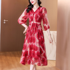 批发红色<b class='q'>真丝</b><b class='q'>连衣裙</b>夏2026新款温柔优雅<b class='q'>女</b>神范气质裙高端桑蚕丝度假裙