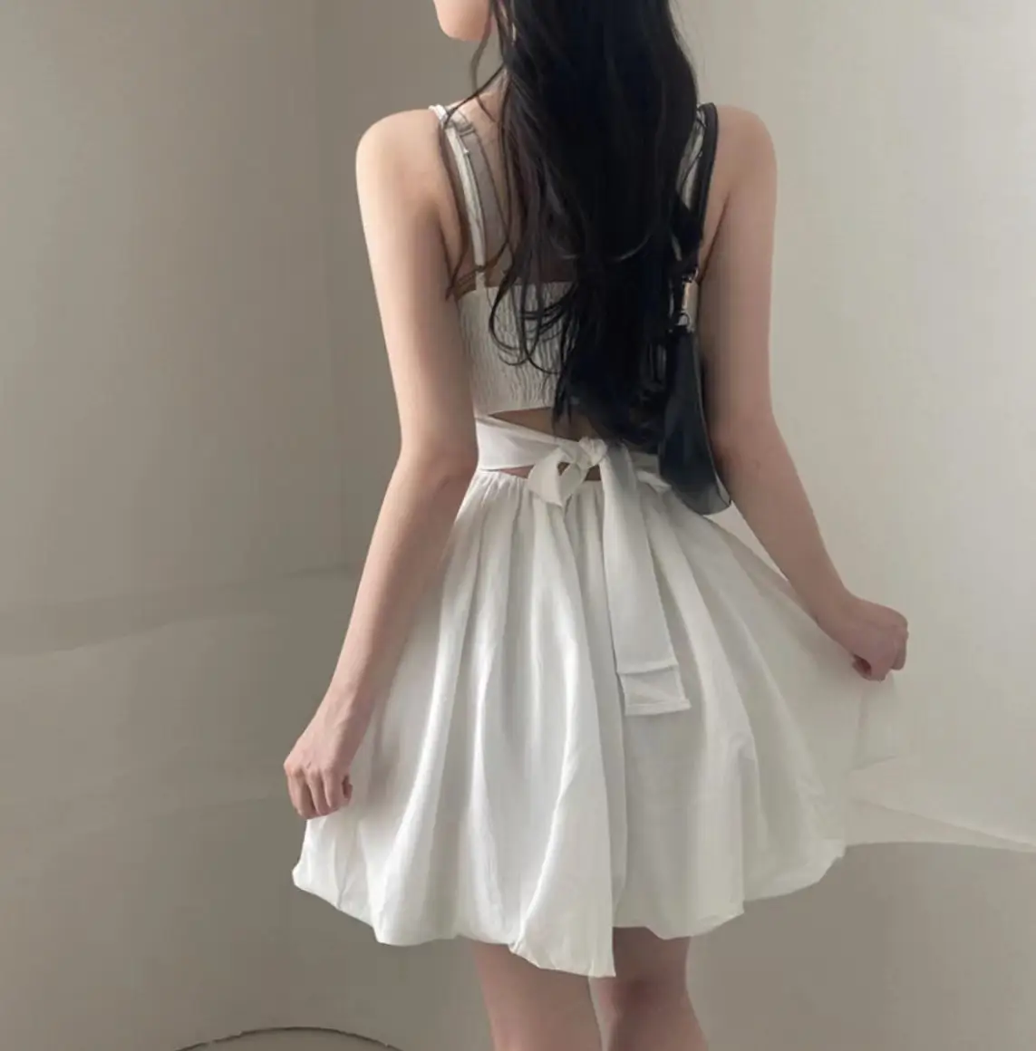 백리본 슬리브리스 원피스 상세 이미지 4