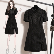 批发实拍大码2025女夏季<b class='q'>新款</b>改良<b class='q'>旗袍</b>日常时尚新中式提花拼接连衣裙