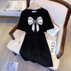 批发实拍大码小个子收腰<b class='q'>气质</b>夏季新款设计感分段式露腰假两件套连衣裙