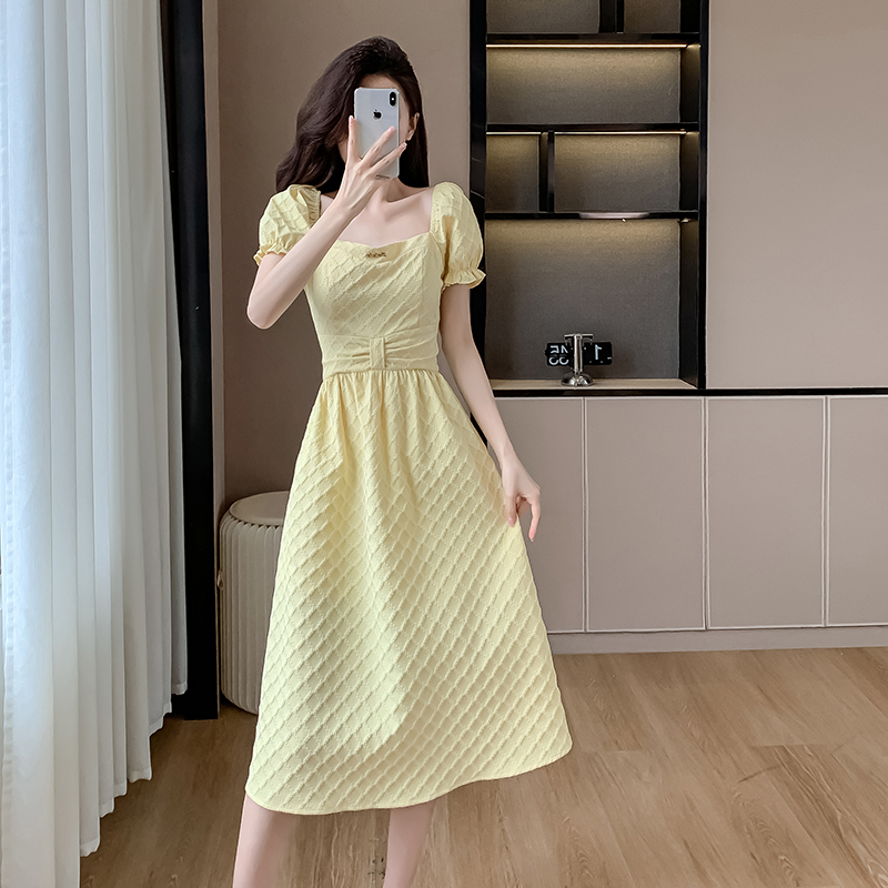 FA30708# 法式黄色方领泡泡袖连衣裙女夏季高级感肌理感蓬蓬甜美短裙子 服裝批發女裝批發服飾貨源