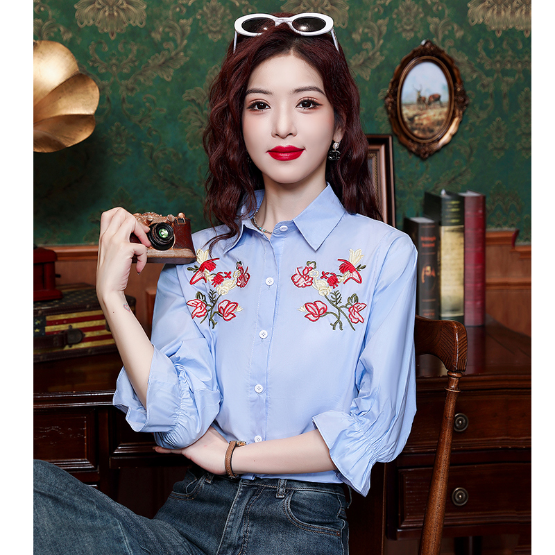 LN30062# 春夏款新中式女装国风今年流行漂亮减龄蓝色刺绣衬衫