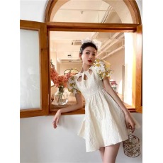 批发法式奶甜高级感别致惊艳绝美漂亮小众独特公主<b class='q'>连衣裙</b>女夏2026新款