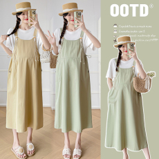 批发实拍2026孕妇<b class='q'>夏</b>装新款连衣裙时尚设计感宽松减龄显瘦背带裙套装