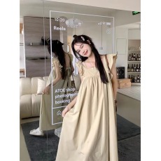 批发清新方领飞飞袖连衣裙女2026夏季设计感别致蓝色长裙无袖简约