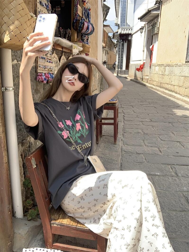 LN30416# 韩国chic星星花卉印花短袖宽松T恤 服裝批發女裝批發服飾貨源