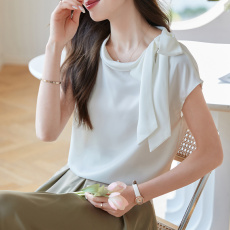 批发实拍法式不对称领结 柔软细腻<b class='q'>衬衣</b>女夏季通勤知性气质缎面<b class='q'>衬衫</b>