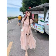 批发法式方领甜美温柔仙女风<b class='q'>连衣裙</b>女夏季新款女装收腰显瘦中长款裙子