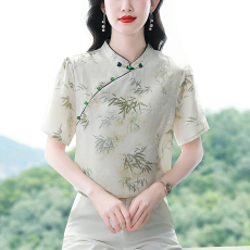批发实拍2025夏季新款缎面<b class='q'>短袖</b>国风装气质宽松显瘦打底衫妈妈休闲上衣