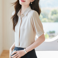 批发实拍2026夏季新款真丝韩版百搭通勤基础款<b class='q'>衬衫</b>女短袖纯色缎面<b class='q'>衬衫</b>