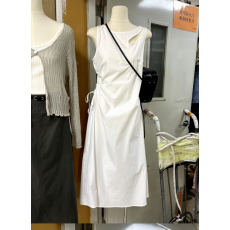 批发2026夏装新款时尚洋气小众抽绳修身显瘦无袖纯色连衣裙中长裙<b class='q'>女装</b>