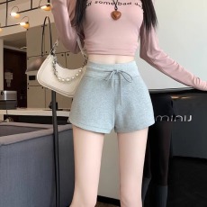 批发高腰抽绳休闲<b class='q'>短裤</b><b class='q'>女</b>装夏季新款纯色宽松直筒裤子小个子阔腿<b class='q'>裤</b>