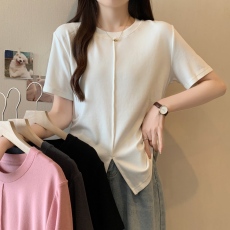 批发实拍~胖MM大码纯色拼接开叉显瘦<b class='q'>短袖</b><b class='q'>T</b><b class='q'>恤</b>女设计感上衣