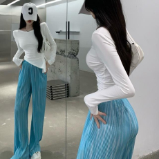 批发<b class='q'>外贸</b>原版<b class='q'>大码</b>女装高腰垂感直筒裤女设计感新款冰酪琉璃褶皱休闲裤