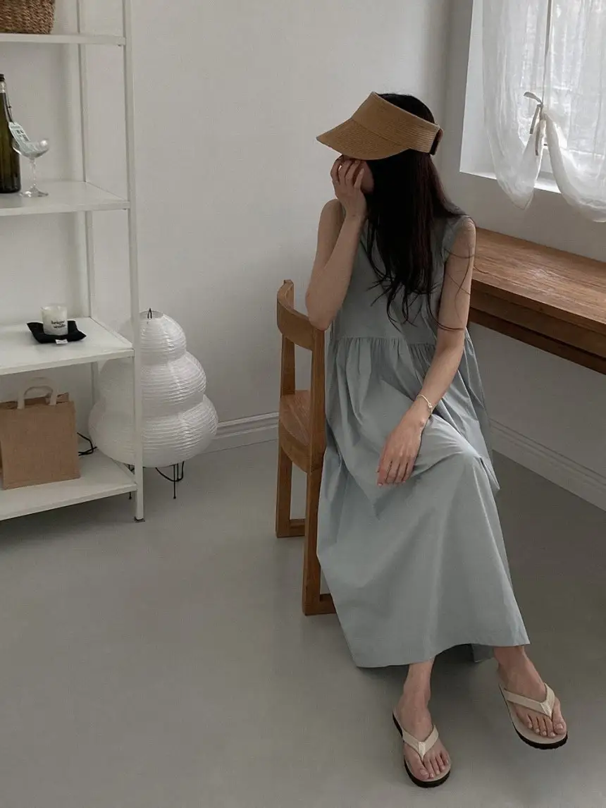 프렌치 감성 끈 장식 민소매 원피스 상세 이미지 23