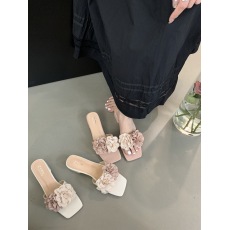 批发粗跟仙女<b class='q'>甜美</b>沙滩度假风鞋子外穿2026年新款夏季配裙子高跟凉拖鞋