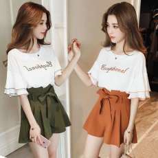 批发夏季新款洋气时尚套装女学生矮个子<b class='q'>上衣</b>配阔腿短裤港味两件套