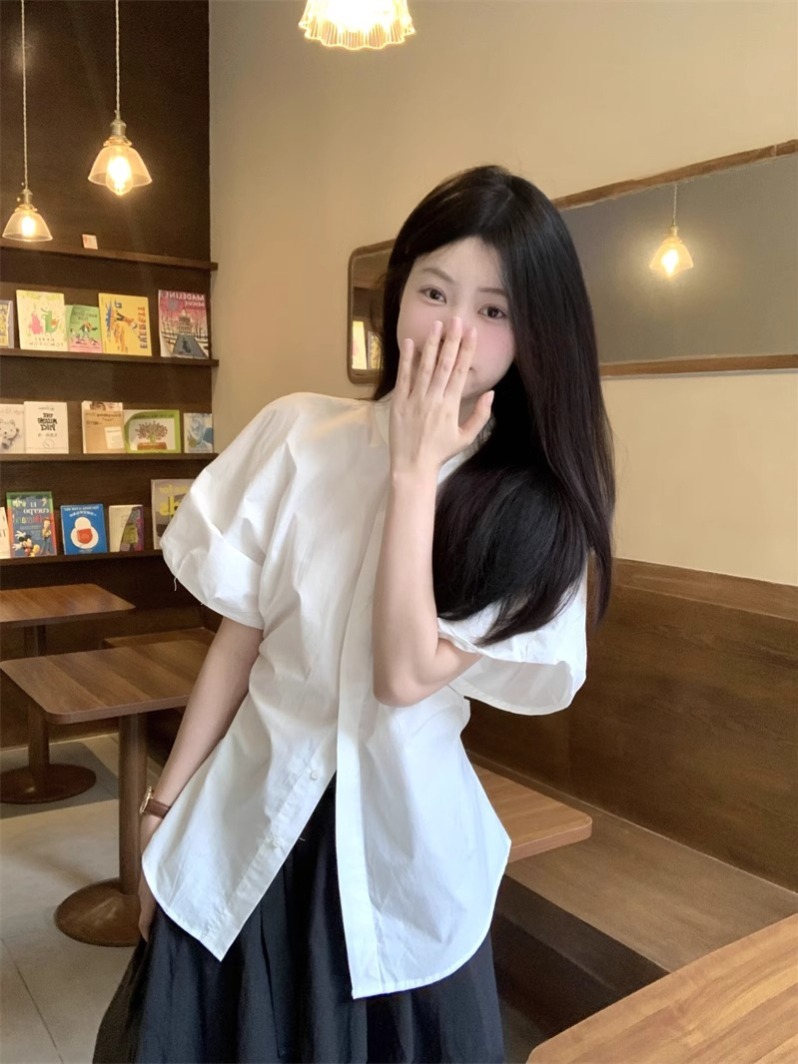 버블 반팔 여성 셔츠 여름 2026 새로운 프랑스식 허리 수축 디자인 센스 작은 대중 맨위 Chic 화이트 셔츠