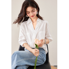 批发实拍有2026夏季新款宽松显瘦双口袋轻奢高级设计感上衣