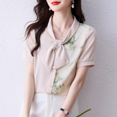 批发2026新款<b class='q'>时尚</b>妈妈新中式设计感女士夏装短袖衬衫气质小衫冰丝上衣