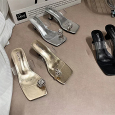 批发水钻拖鞋女<b class='q'>夏</b>季外穿套趾凉鞋2024新款法式气质半拖鞋细跟高跟鞋